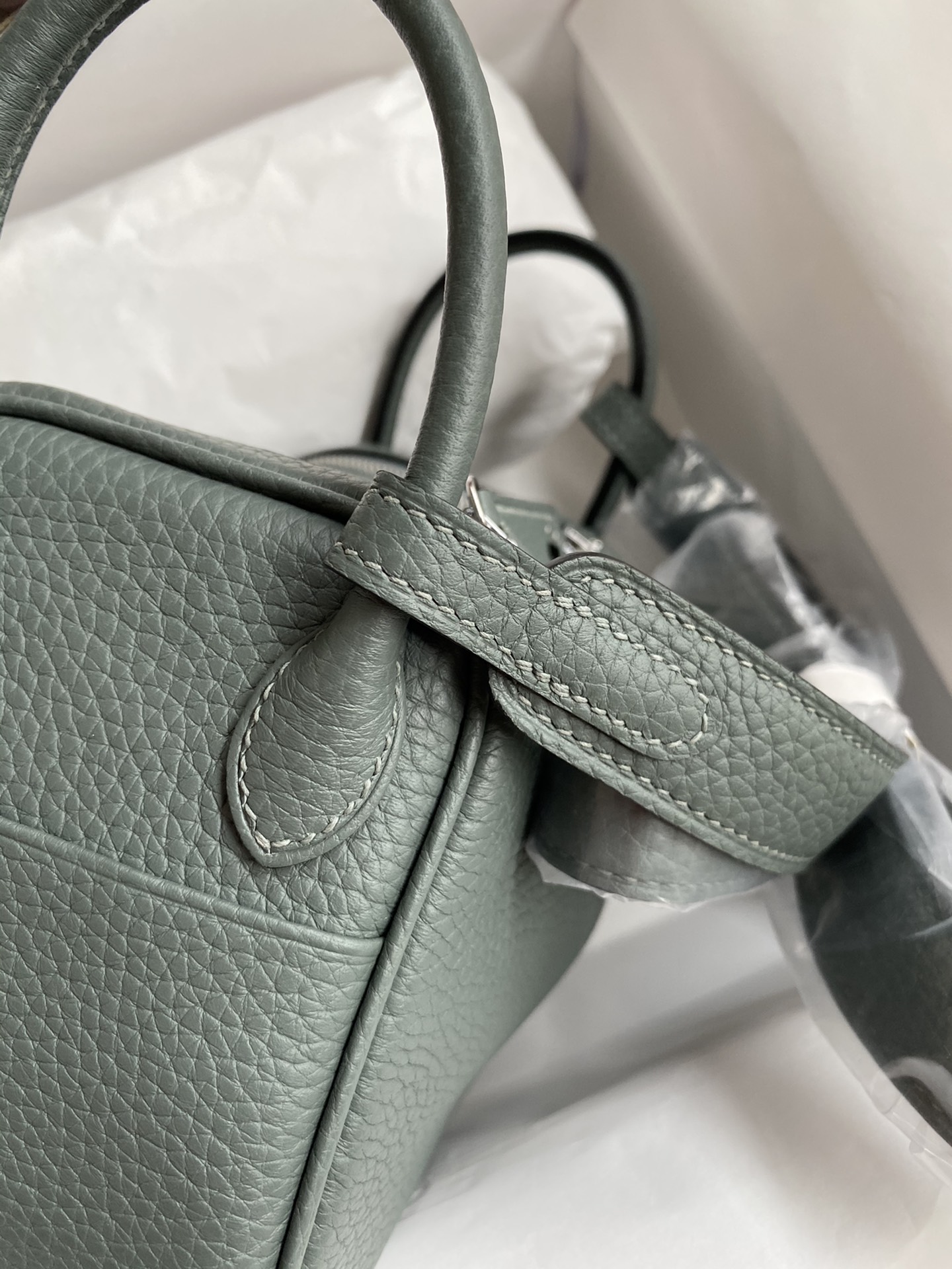 Hermes Mini Lindy 19cm Handbag Shoulder Bag In Dark Green Clemence Leather